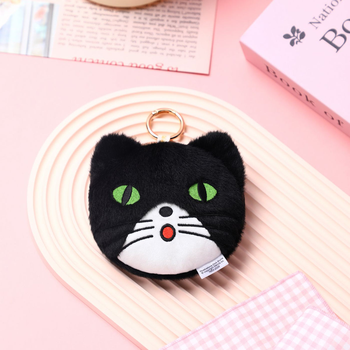 ミッフィー ふわふわねこちゃん コインケースキーホルダー