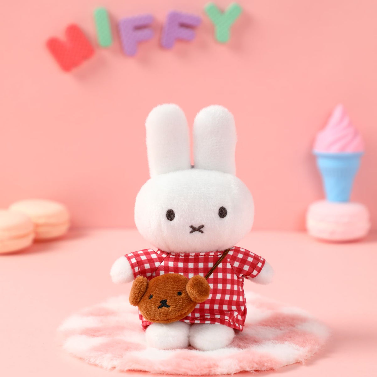 ミッフィー ミニバッグ ぬいぐるみキーホルダー